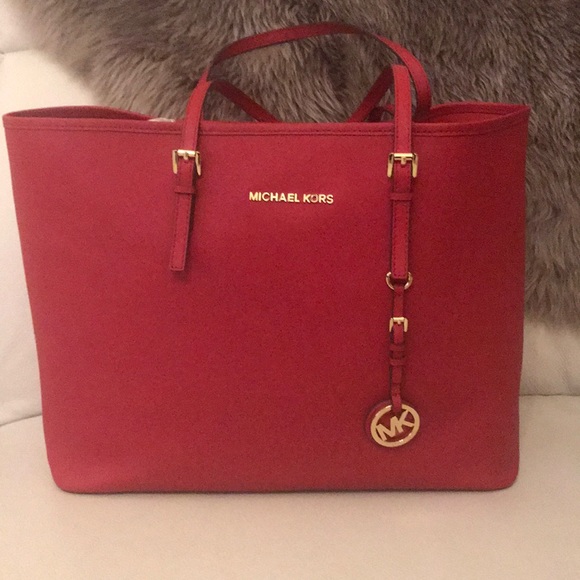 Michael Kors Handbags - Michael Kors tote